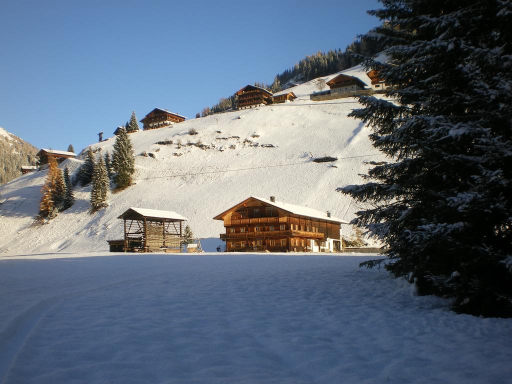 Biohof Jenewein Innervillgraten Exterior foto